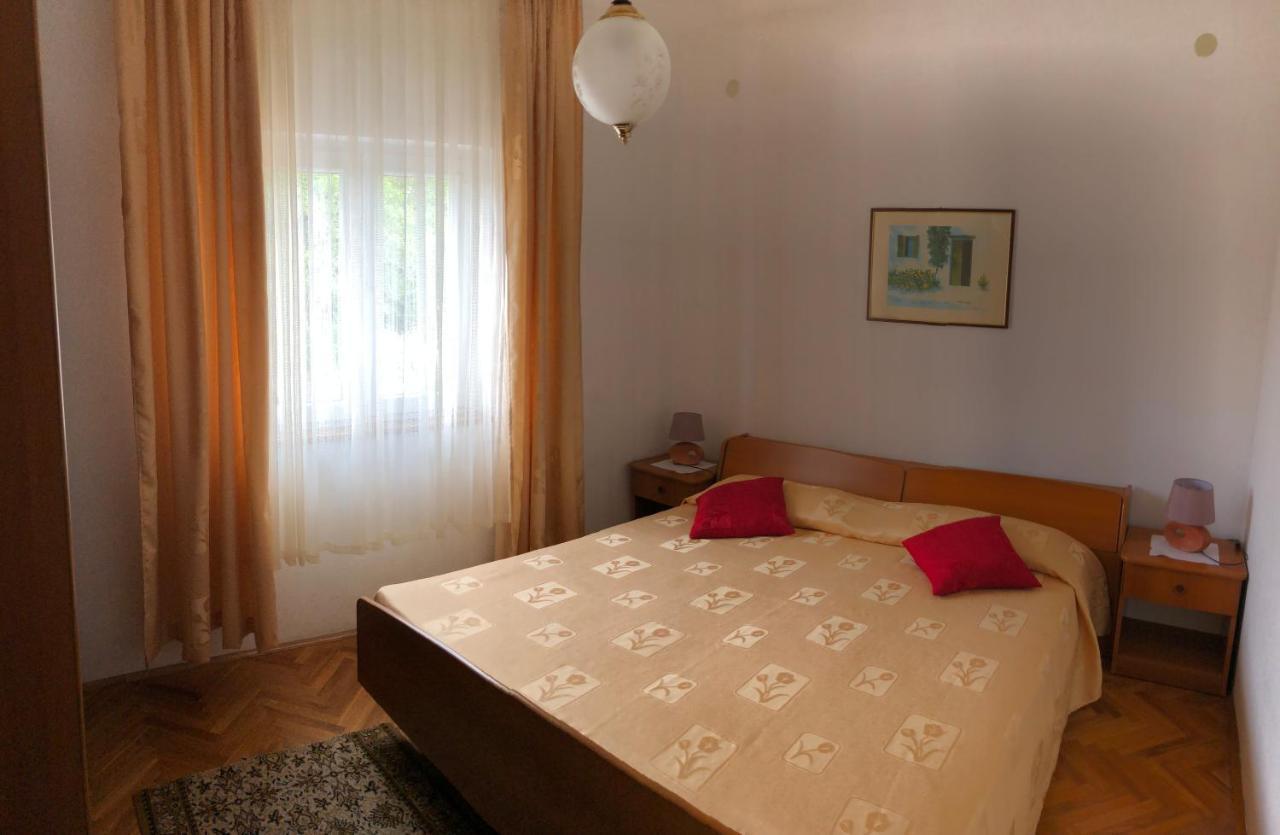 Odak APP Rovinj Bagian luar foto
